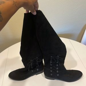 Black size 11 over the knee black sued like boot